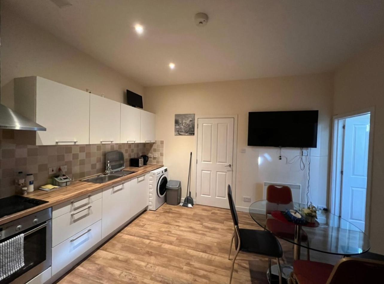 Aberdeen Stay Central 2-Bedrooms Apt-No Party Extérieur photo