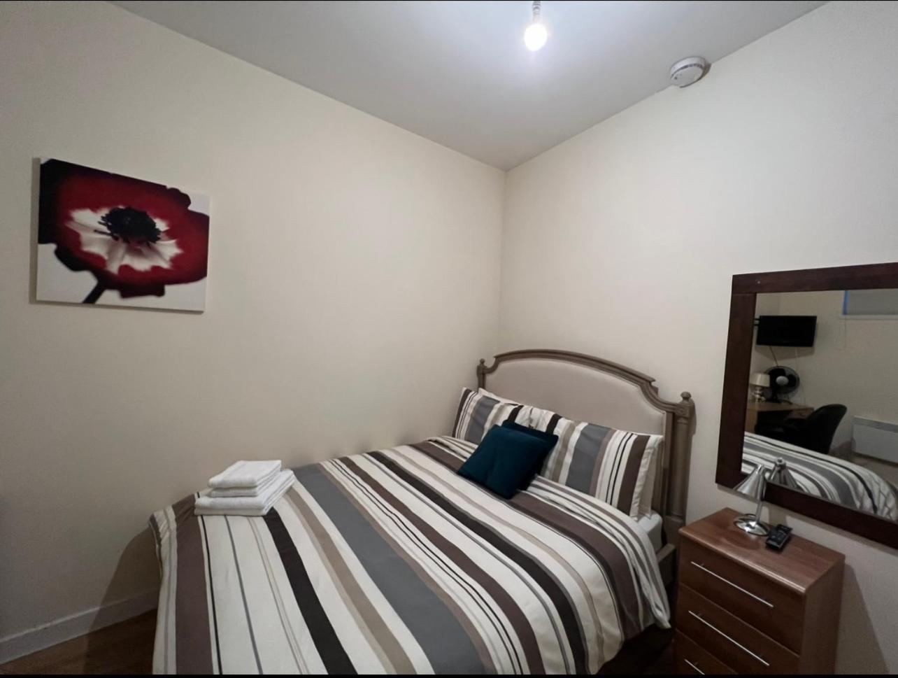 Aberdeen Stay Central 2-Bedrooms Apt-No Party Extérieur photo