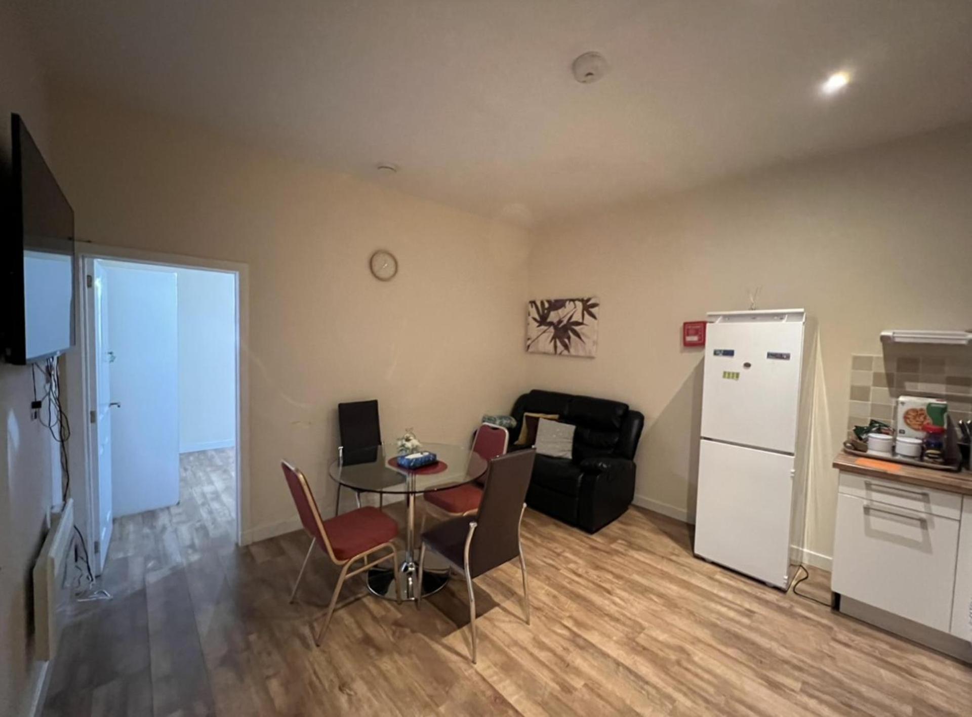 Aberdeen Stay Central 2-Bedrooms Apt-No Party Extérieur photo